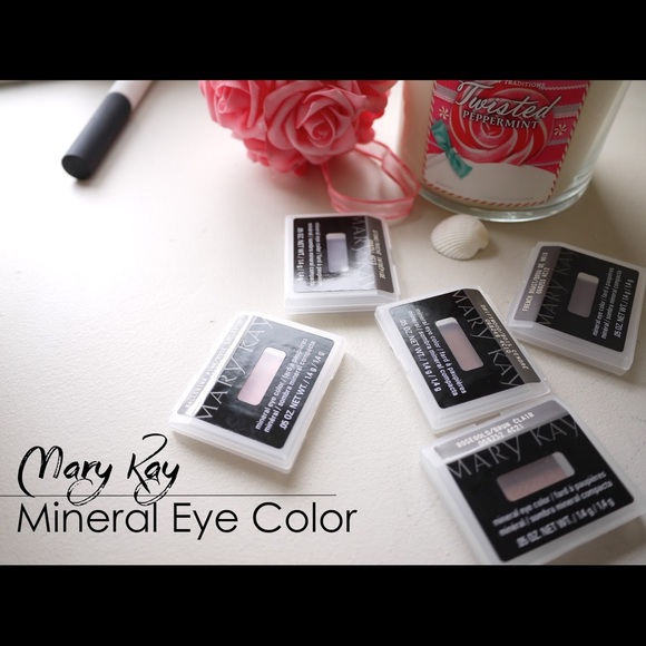 🆕 Mary Kay Mineral Eye Shadow Emerald (Shimmer) - Picture 5 of 6